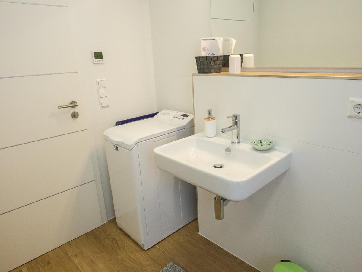 16Lilien Apartmentwohnung Вайблинген Екстериор снимка